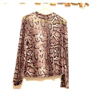 Long sleeve mesh snake skin shirt
